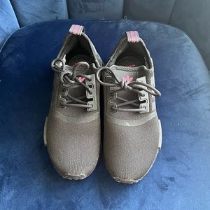 Adidas NMD_R1 black and pink size 5